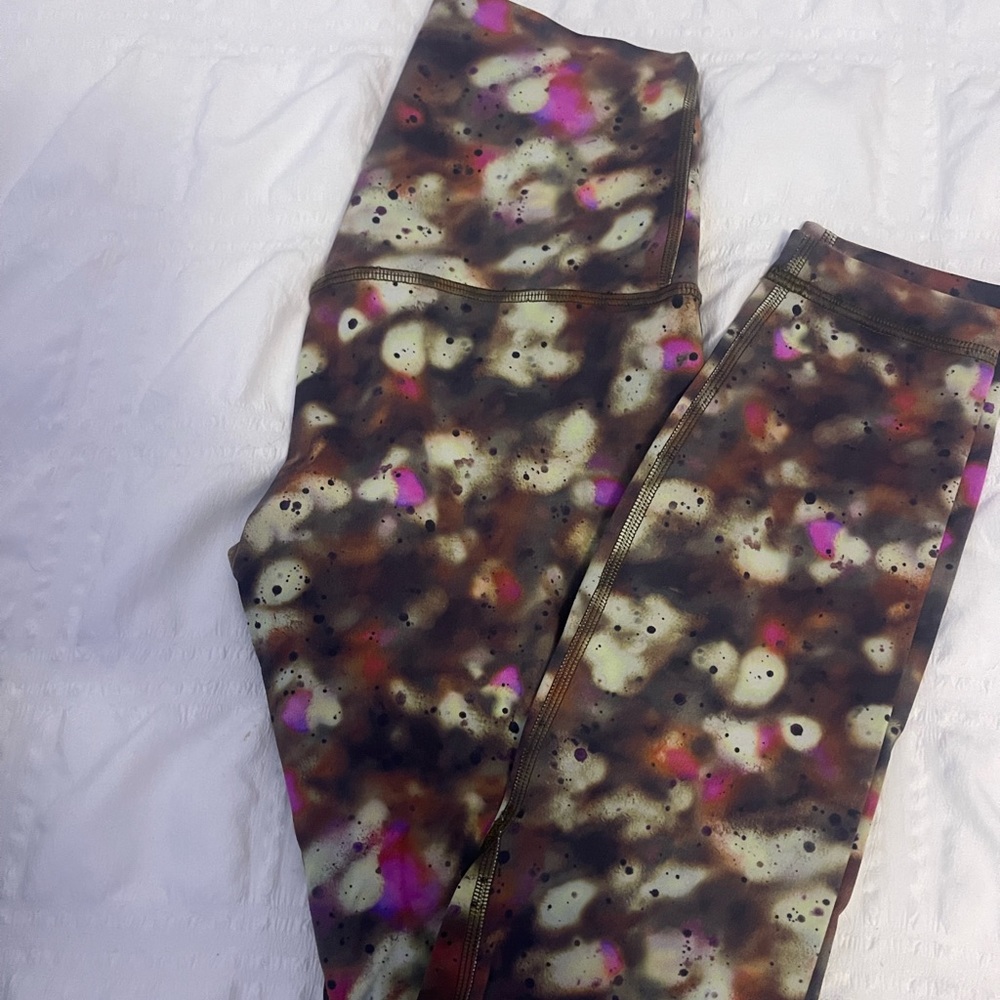 Lululemon Align Leggings 25 inch sold out color size 2
